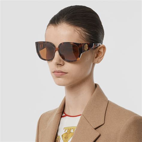 butterfly shape sunglasses for round face|burberry butterfly sunglasses.